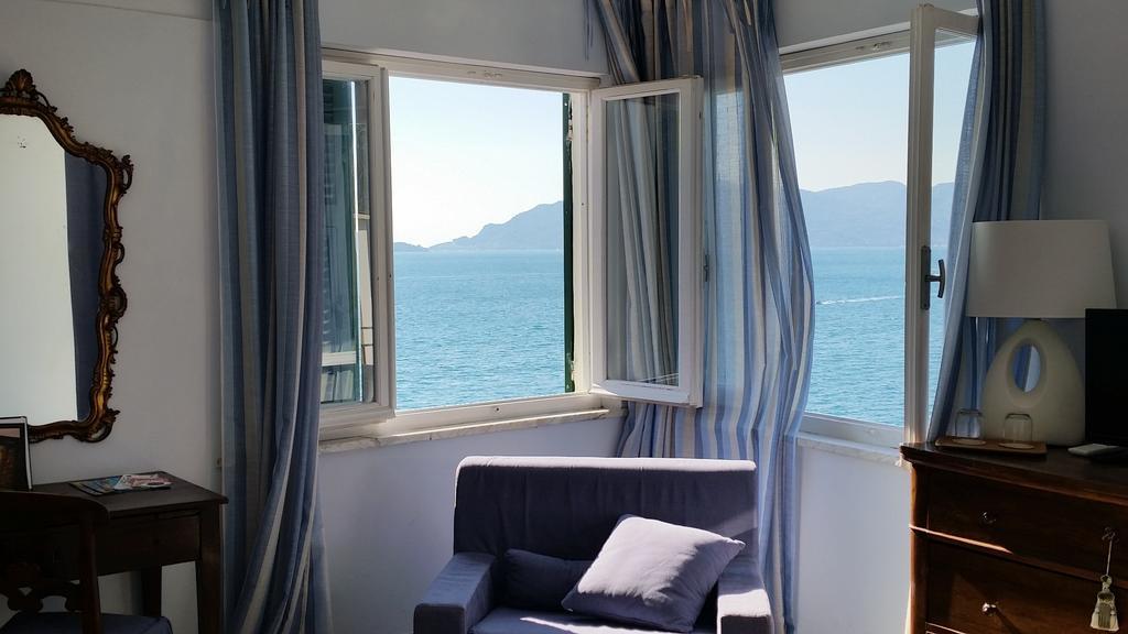 Le Sirene Bed & Breakfast Tellaro Luaran gambar